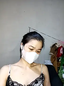 Daisy-lusia2026 online show from April 27, 2026, 12:52 am