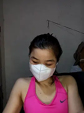 Daisy-lusia2026 online show from April 28, 2026, 2:27 am