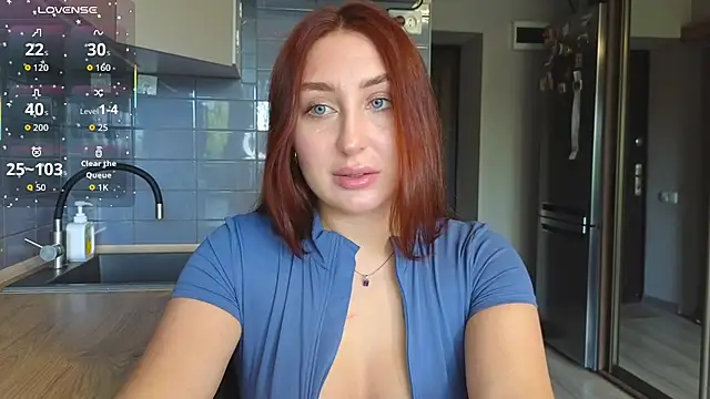 Snapshot of EvangelinFox chatting on July 29, 2026, 10:35 am EvangelinFox online show from July 29, 2026, 10:35 am