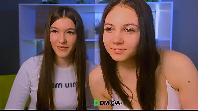 Snapshot of elis_sunny chatting on March 12, 2026, 12:44 pm elis sunny online show from March 12, 2026, 12:44 pm