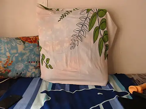 AmaraBlue03 online show from February 20, 2026, 7:10 am