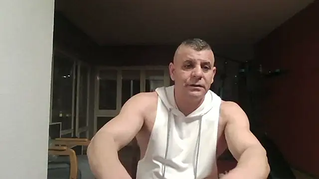 Cqtaleya777 online show from April 26, 2026, 8:17 pm