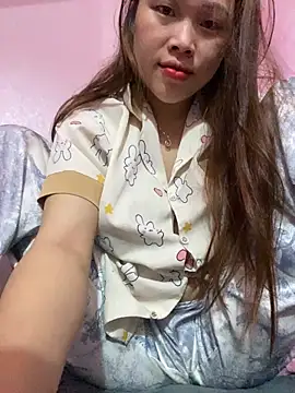 Snapshot of Emxinhka1 chatting on May 8, 2026, 3:17 pm Emxinhka1 online show from May 8, 2026, 3:17 pm