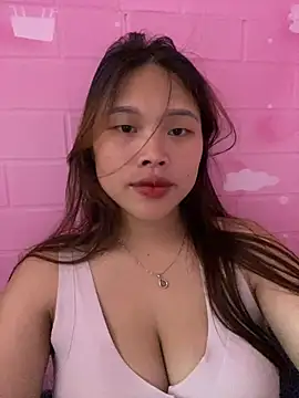 Snapshot of Emxinhka1 chatting on May 26, 2026, 2:29 am Emxinhka1 online show from May 26, 2026, 2:29 am