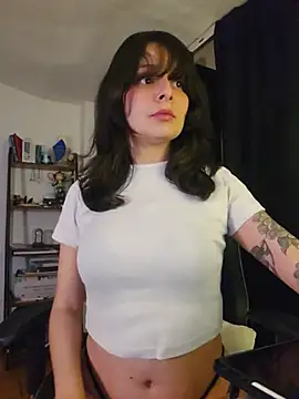 Snapshot of RoxanneRiddle69 chatting on June 6, 2026, 11:53 pm RoxanneRiddle69 online show from June 6, 2026, 11:53 pm