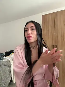 Bonny Eva online show from July 3, 2026, 5:19 pm