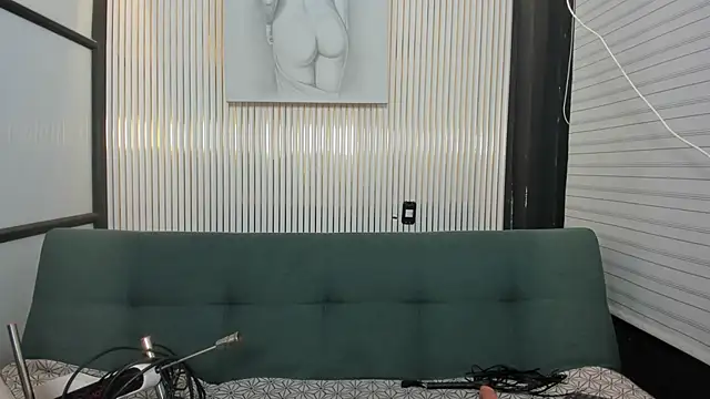 VenusColeman  online show from February 23, 2026, 9:01 pm