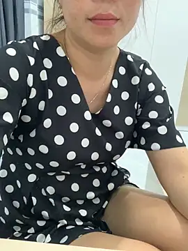 Snapshot of Baby-lovely69 chatting on June 16, 2026, 6:05 am Baby-lovely69 online show from June 16, 2026, 6:05 am