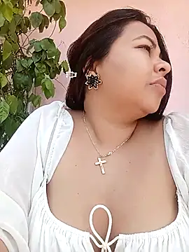 Snapshot of solene09 chatting on March 12, 2026, 4:02 pm solene09 online show from March 12, 2026, 4:02 pm