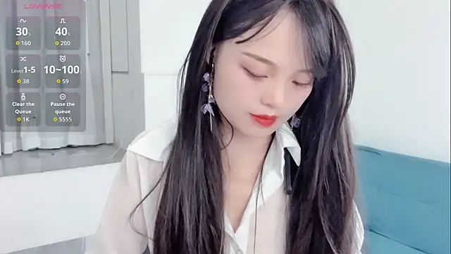 xianxian-baby online show from June 27, 2026, 3:06 pm