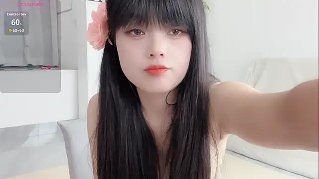 xianxian-baby online show from July 24, 2026, 3:43 pm