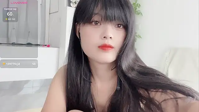xianxian-baby online show from July 30, 2026, 7:57 pm