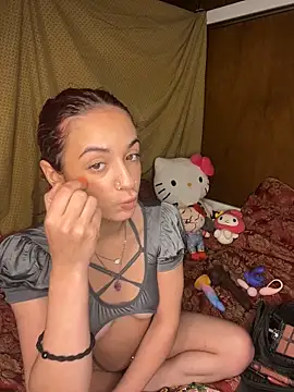 Snapshot of heluvsbabii chatting on May 3, 2026, 3:12 am heluvsbabii online show from May 3, 2026, 3:12 am