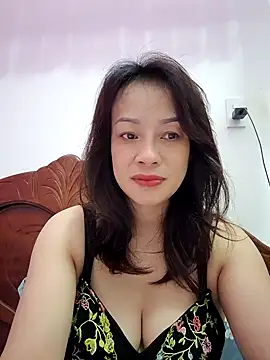 Snapshot of Baby-bigboobs2026 chatting on June 30, 2026, 8:32 pm Baby-bigboobs2026 online show from June 30, 2026, 8:32 pm