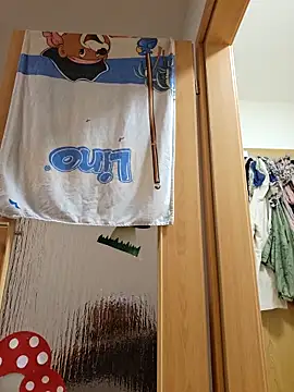 Isa363636 online show from February 17, 2026, 11:11 pm