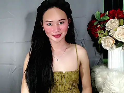 Snapshot of Sinfulrose_ chatting on June 15, 2026, 3:31 am Sinfulrose online show from June 15, 2026, 3:31 am