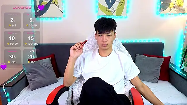 XanneLL online show from March 7, 2026, 6:49 pm