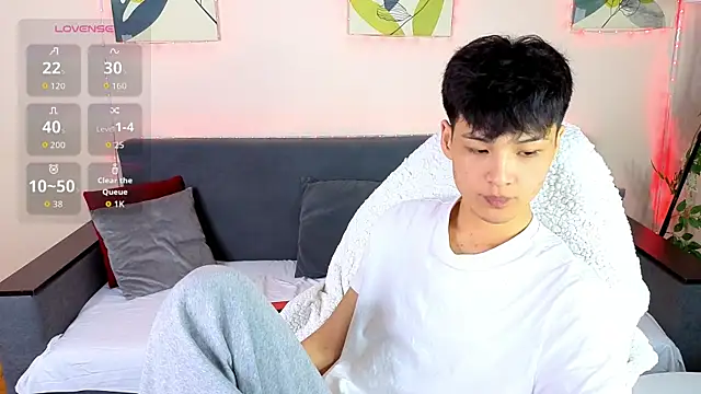 XanneLL online show from March 27, 2026, 5:23 pm