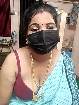 Snapshot of Madhusri_Tamil_Telugu chatting on May 10, 2026, 4:34 pm Madhusri Tamil Telugu online show from May 10, 2026, 4:34 pm