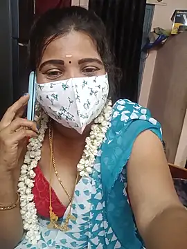 Snapshot of Madhusri_Tamil_Telugu chatting on June 8, 2026, 4:18 pm Madhusri Tamil Telugu online show from June 8, 2026, 4:18 pm