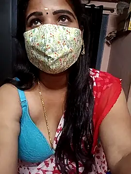 Snapshot of Madhusri_Tamil_Telugu chatting on July 28, 2026, 8:52 pm Madhusri Tamil Telugu online show from July 28, 2026, 8:52 pm
