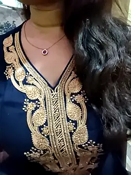 PARI51 online show from February 28, 2026, 8:43 pm