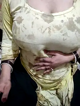 PARI51 online show from July 26, 2026, 8:27 pm