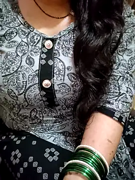 PARI51 online show from August 1, 2026, 8:08 pm