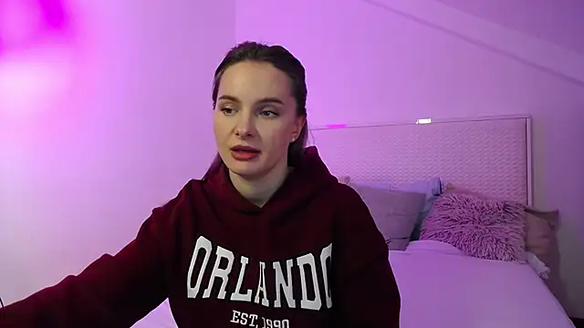 Vanessa Pearls online show from March 9, 2026, 7:56 am