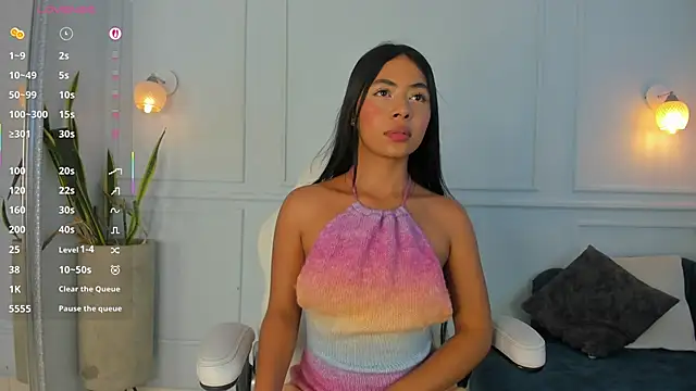 Lia Velez  online show from February 19, 2026, 3:24 am