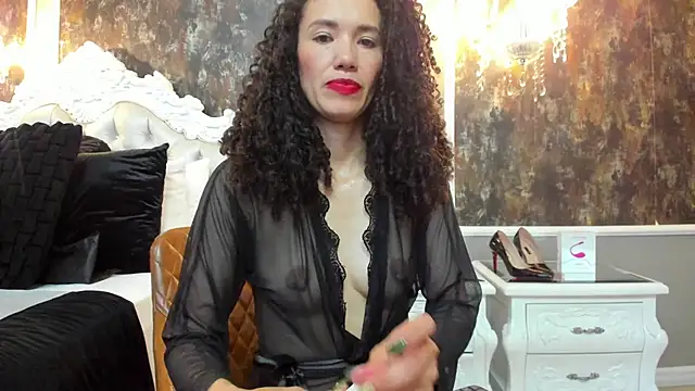 Snapshot of JuliethMilf chatting on May 8, 2026, 7:19 pm JuliethMilf online show from May 8, 2026, 7:19 pm