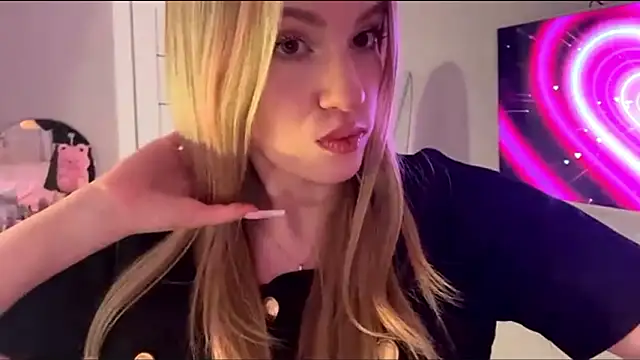 Between Eeys online show from March 9, 2026, 3:16 pm