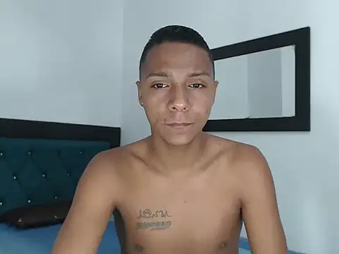 hotboyluxe online show from April 24, 2026, 2:03 am