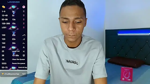 Snapshot of hotboyluxe chatting on June 5, 2026, 8:14 pm hotboyluxe online show from June 5, 2026, 8:14 pm