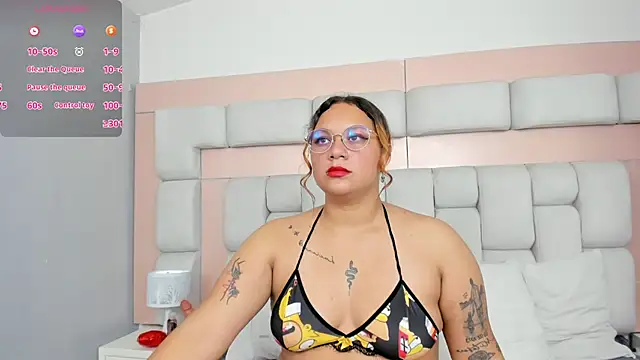 Laurent glass online show from February 26, 2026, 12:48 pm