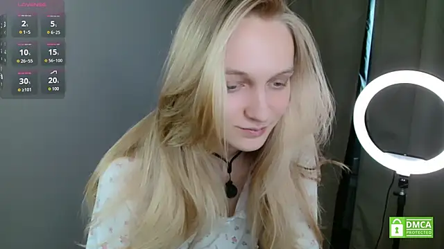 Snapshot of Alex-wer chatting on May 11, 2026, 9:37 am Alex-wer online show from May 11, 2026, 9:37 am