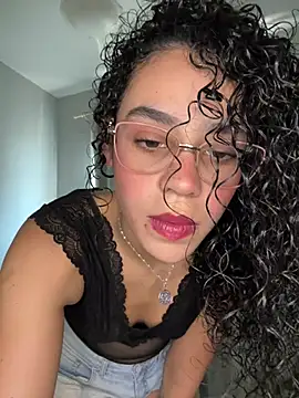 SirenStell0 online show from July 9, 2026, 7:07 pm