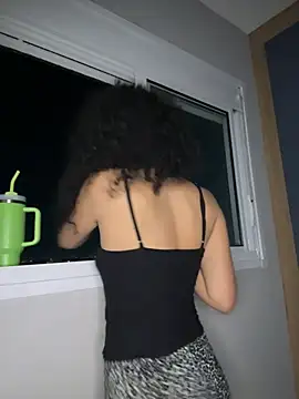 SirenStell0 online show from July 22, 2026, 2:03 am