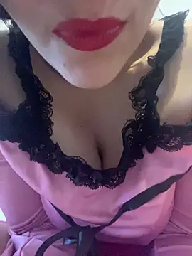 Snapshot of eva_luz chatting on July 8, 2026, 4:33 pm eva luz online show from July 8, 2026, 4:33 pm