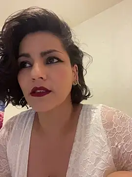 Snapshot of eva_luz chatting on July 21, 2026, 6:32 pm eva luz online show from July 21, 2026, 6:32 pm