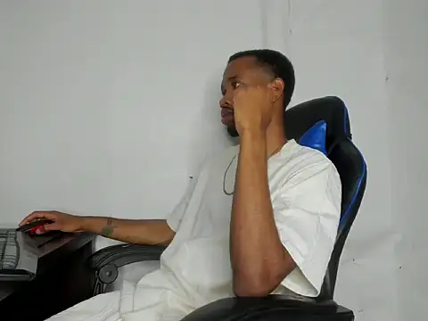 Kofi exotic 2 online show from May 27, 2026, 11:57 pm