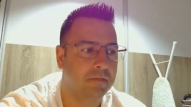 Snapshot of VanillaTime78-Jorge chatting on March 15, 2026, 6:58 pm VanillaTime78-Jorge online show from March 15, 2026, 6:58 pm