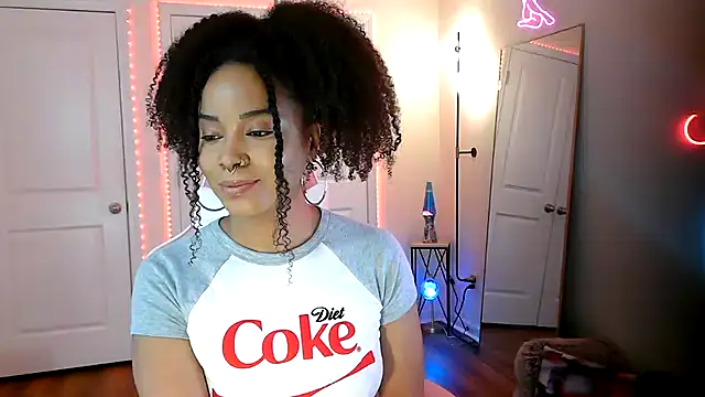 Snapshot of JazmineFoxx chatting on April 9, 2026, 7:19 pm JazmineFoxx online show from April 9, 2026, 7:19 pm