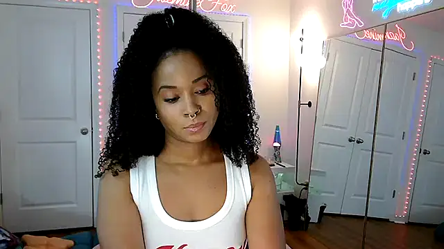Snapshot of JazmineFoxx chatting on May 28, 2026, 4:59 pm JazmineFoxx online show from May 28, 2026, 4:59 pm