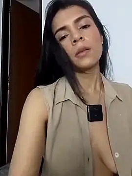 Snapshot of EvaMiranda chatting on May 15, 2026, 3:57 am EvaMiranda online show from May 15, 2026, 3:57 am