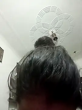 khushi rawat online show from February 23, 2026, 1:47 am