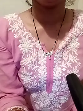 khushi rawat online show from March 6, 2026, 5:09 pm