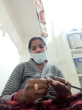 punamji sexe online show from February 1, 2026, 1:31 pm