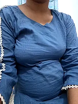Sexy --2 online show from April 26, 2026, 11:46 pm