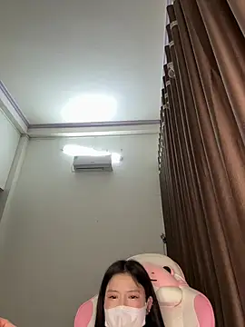 wang1472581 online show from March 4, 2026, 1:50 pm